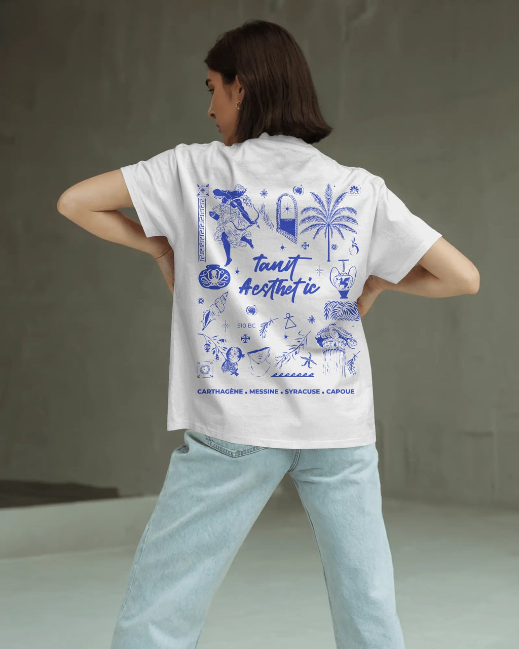 Aesthetic Tanit - Cropped Oversized Tee