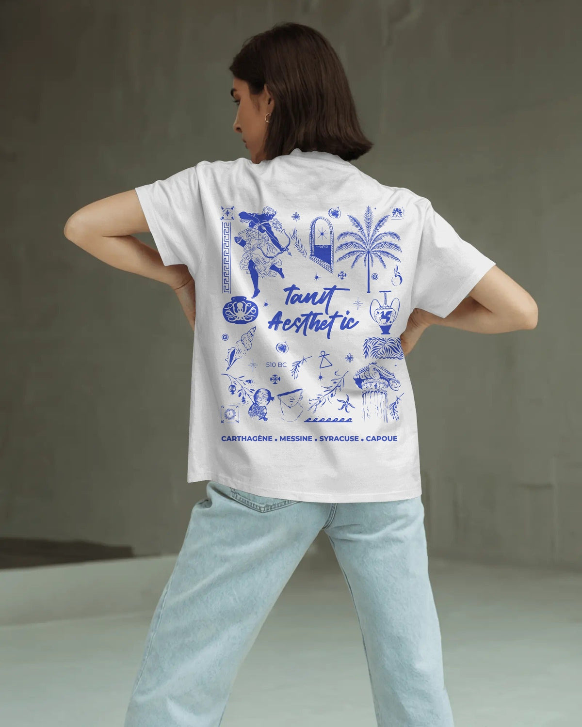 Aesthetic Tanit - Cropped Oversized Tee